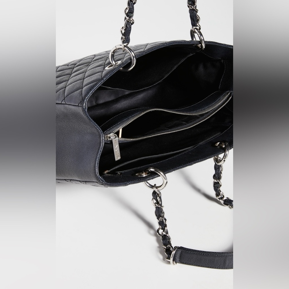EUC-VGUC Chanel Black Caviar Grand Shopping Tote - Picture 3 of 15